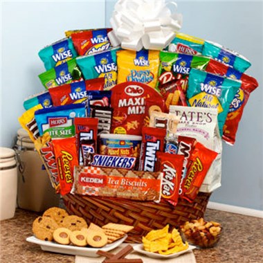 Super Sweet Snack Gift Basket